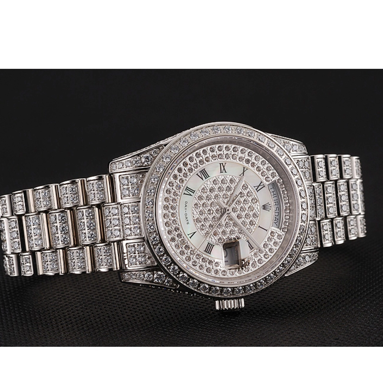 Aaa replica watch Dial Diamond Case Day-Date Diamond Rolex Pave 1453950 Bracelet Diamond Swiss 0518